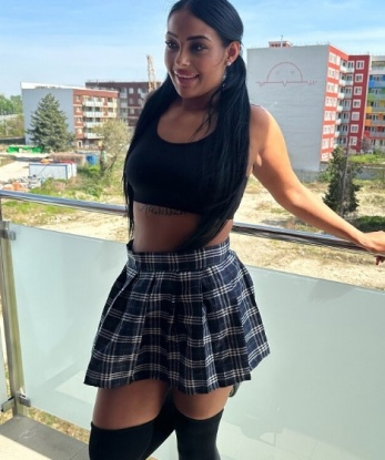 Проститутка Наоми